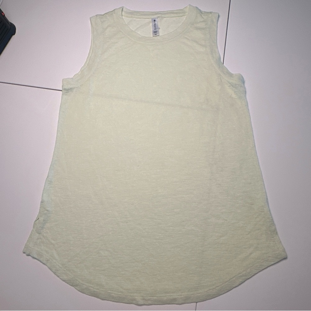 Athleta sleeveless XS pale yellow tank Top